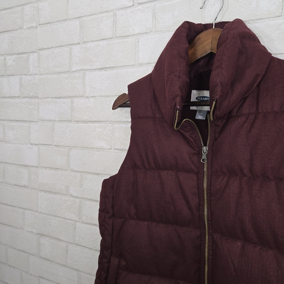 Old Navy heavy, fleece lined vest - Picture 6 of 16